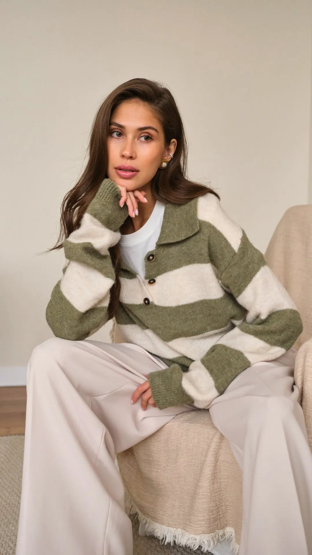 ARLO SWEATER - KHAKI OFF-WHITE STRIPES