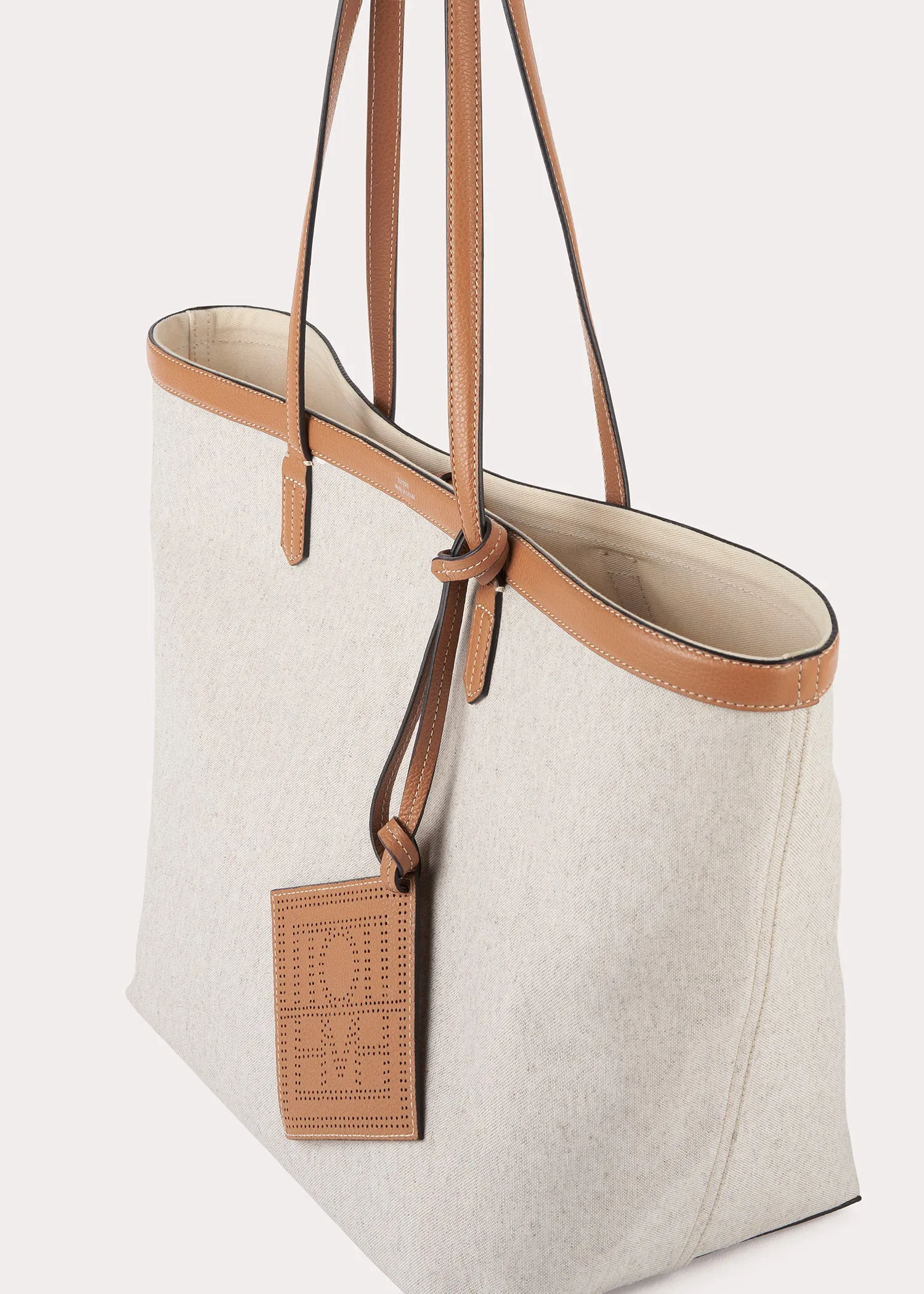 Canvas travel tote ecru/tan