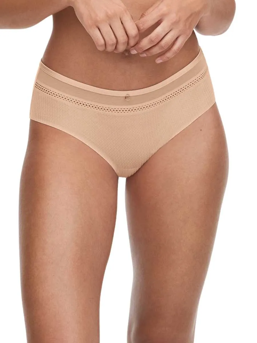 Chic Essential Covering Shorty