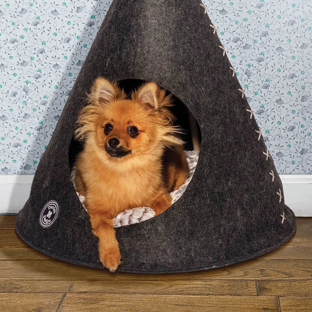 Danish Design Teepee Igloo Pet Bed