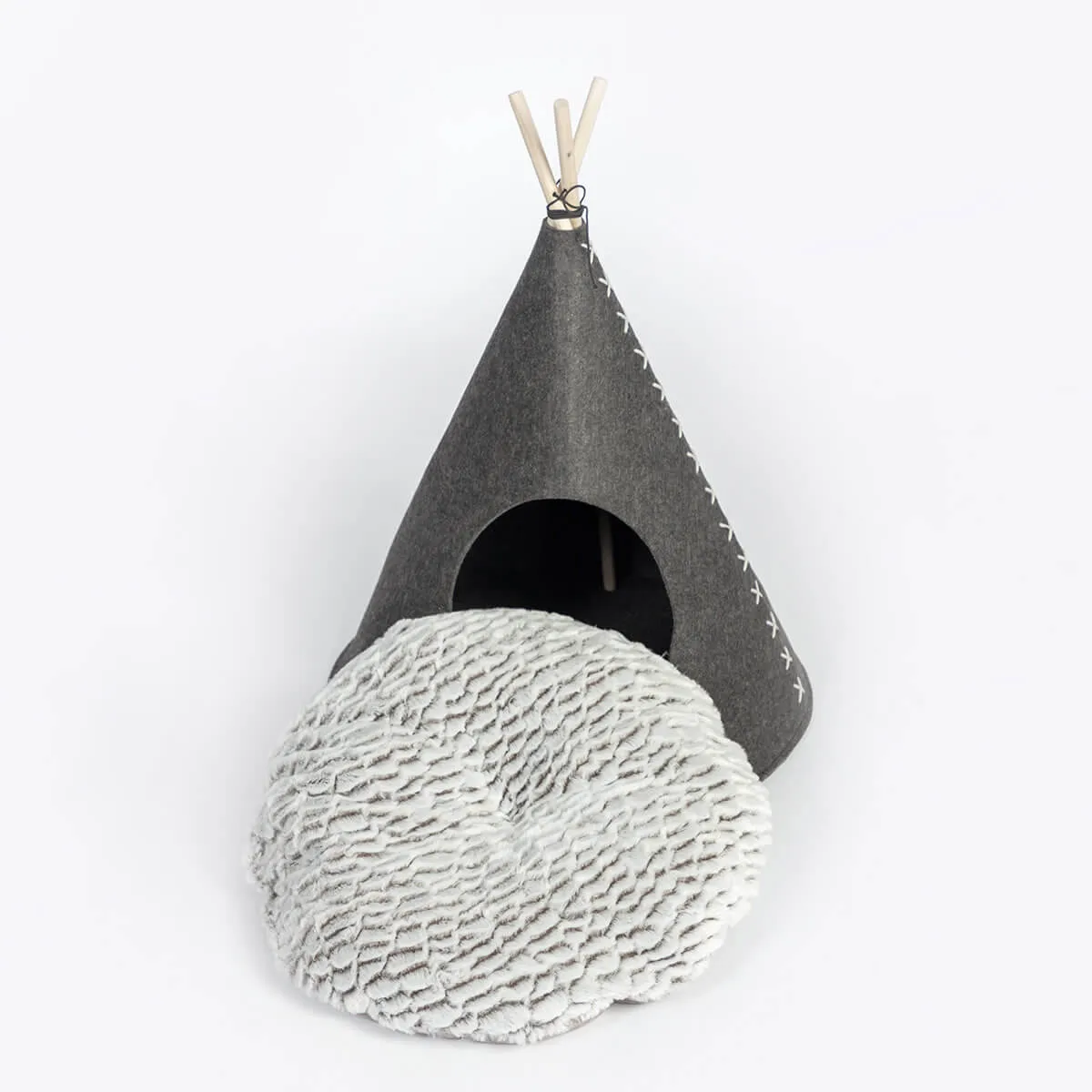 Danish Design Teepee Igloo Pet Bed