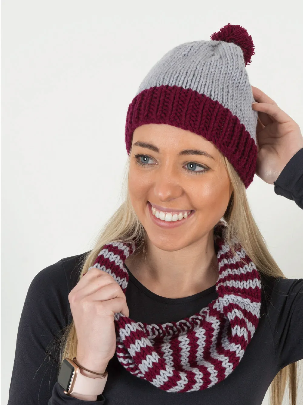 FREE Knitting Pattern Download - Abbraccio Beanie and Cowl