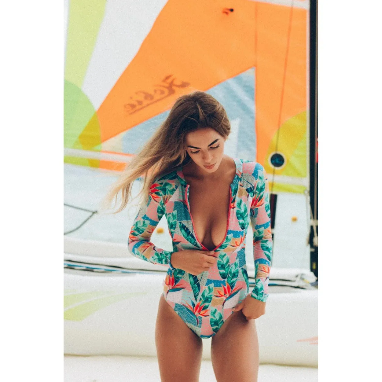 Long sleeve swimwear one piece swimsuit backless jumpsuit swim suit Bathing Suit beach wear Bodysuit Monokini