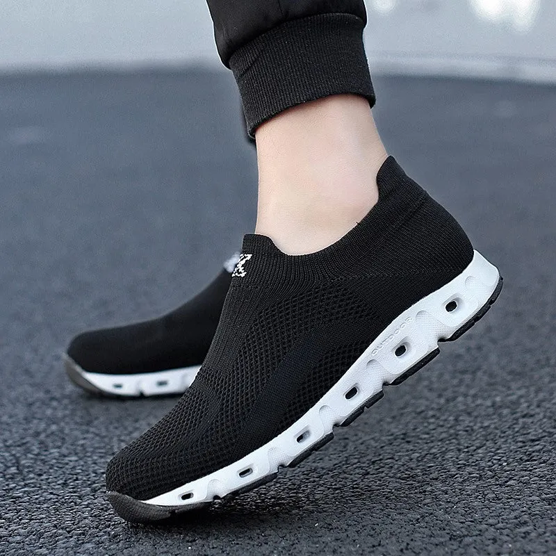 Man's cushion mesh fabric breathable comfortable sneakers