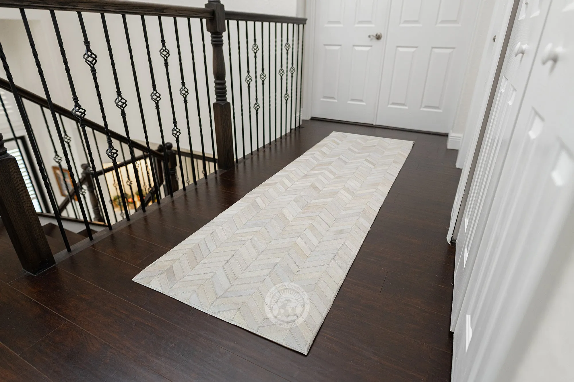 Natural White - Designer Rug - Runner - Chevron