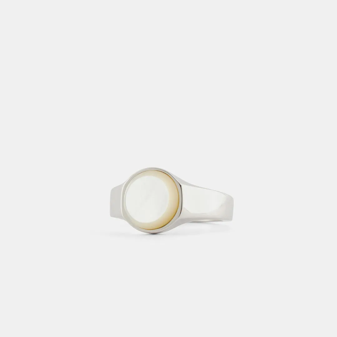 Silver Round Mother Of Pearl Ring