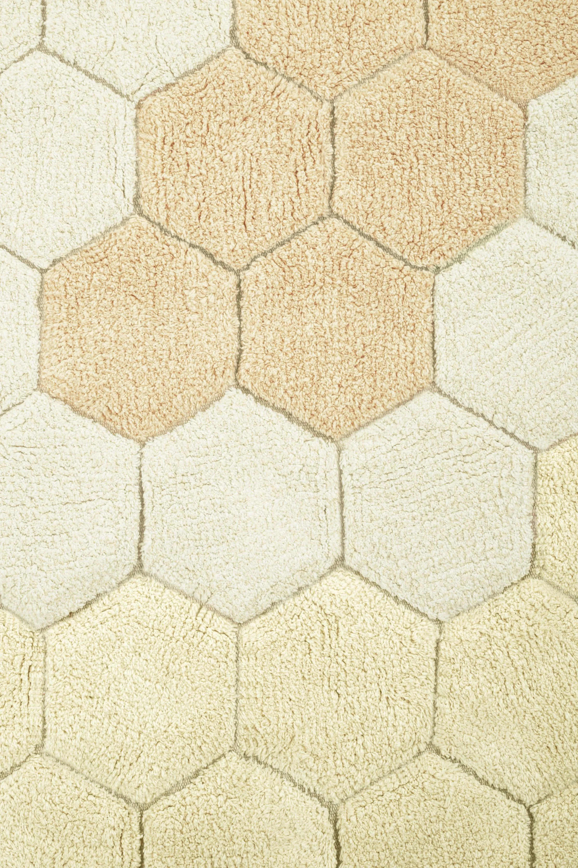 WASHABLE ROUND RUG HONEYCOMB GOLDEN