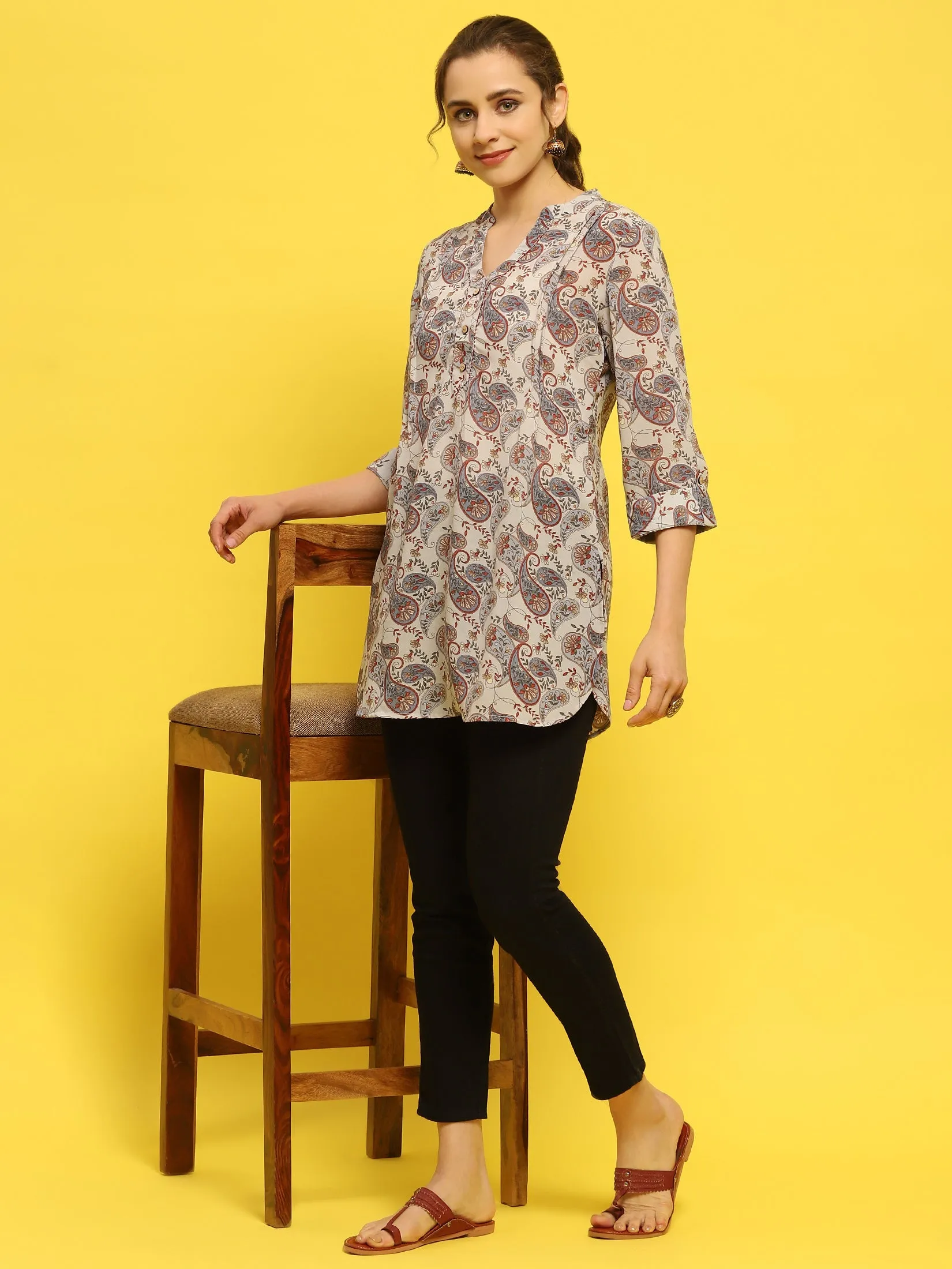 Women Georgette Blue Paisley Print Tunic