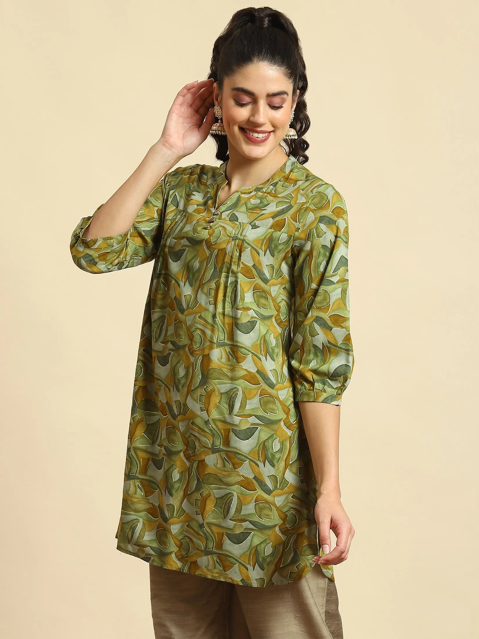 Women Green Abstract Print Tunic