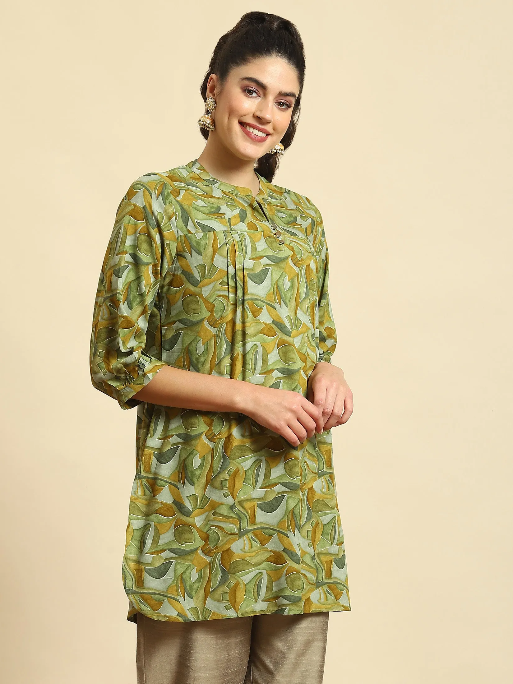 Women Green Abstract Print Tunic