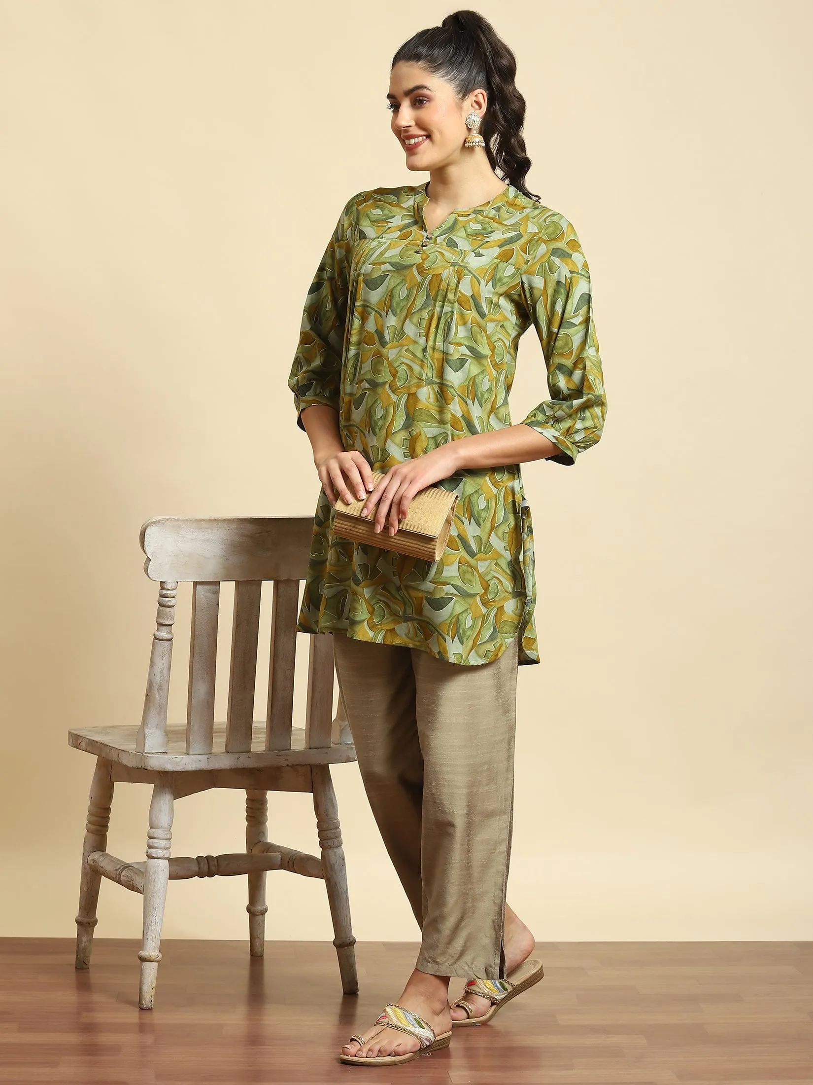 Women Green Abstract Print Tunic