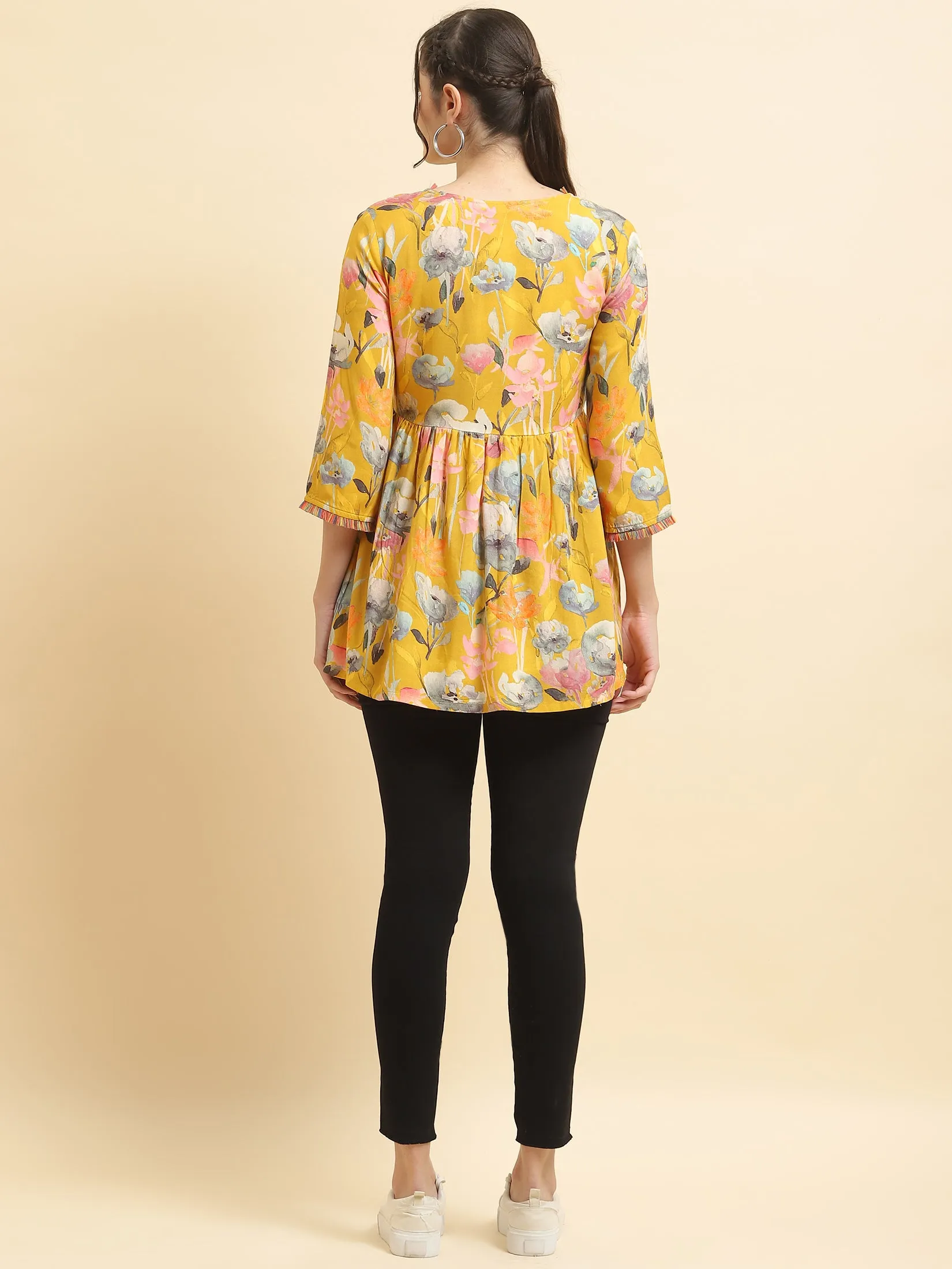 Women Liva Rayon Yellow Floral Print Tunic