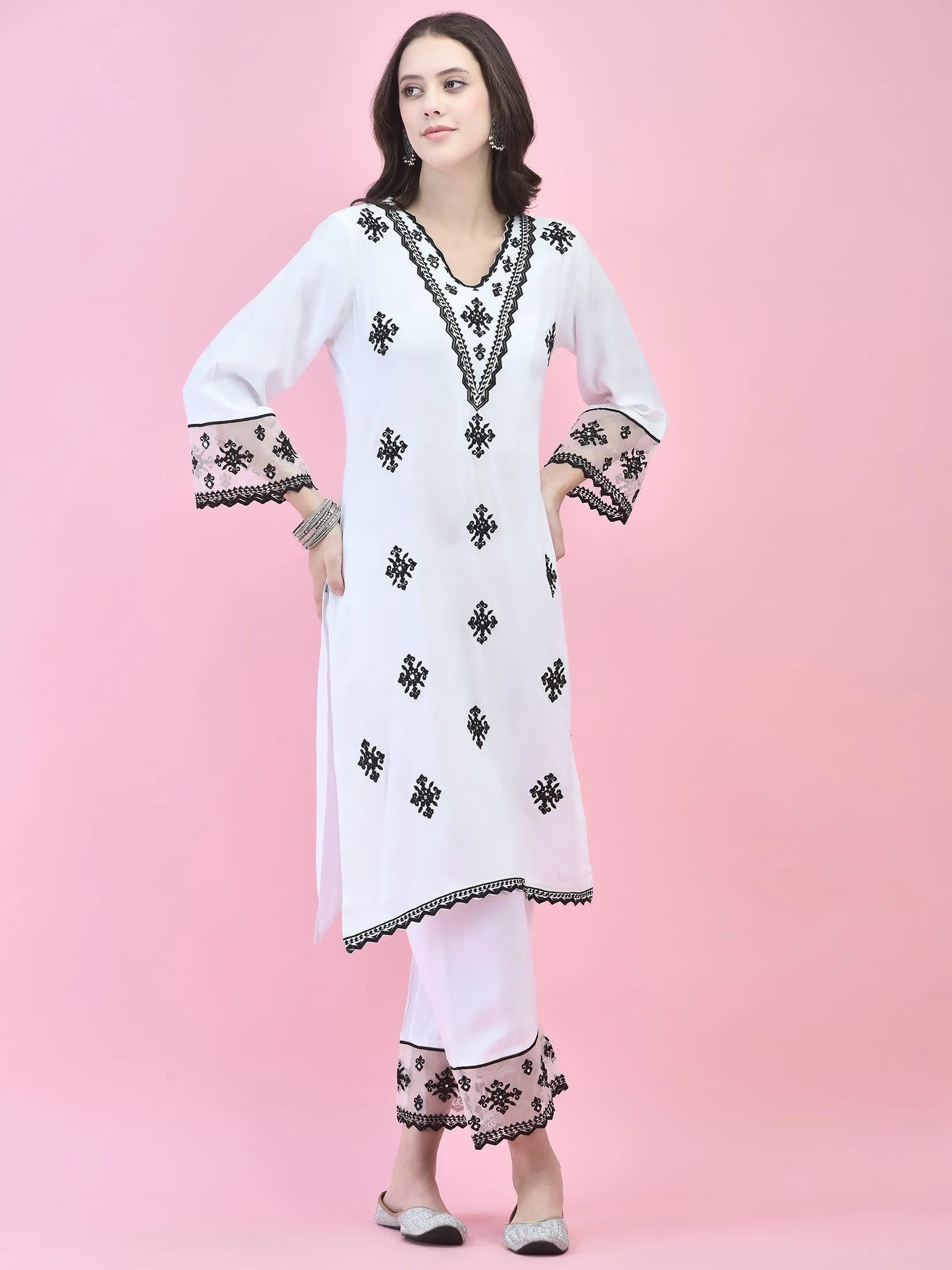 Women Rayon White Kurta Comfort Pant Dupatta